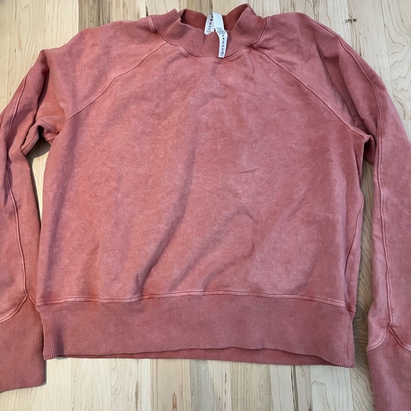 Lululemon sweatshirt - Picture 2 of 2